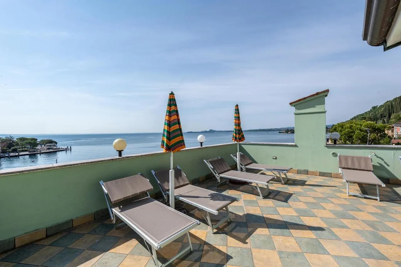 Aparthotel Gardasol Superior 1 Vista Lago Toscolano Maderno