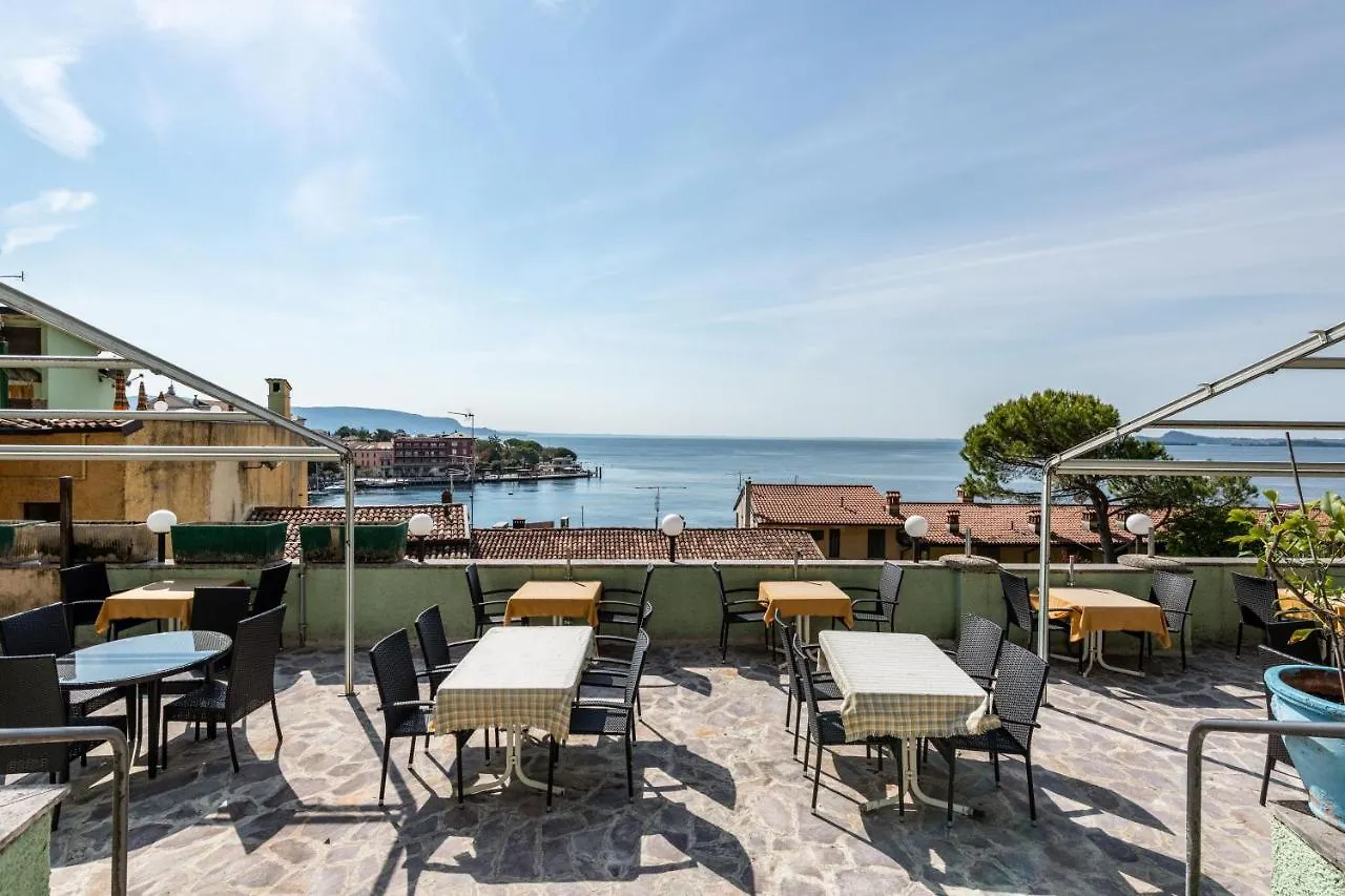 Aparthotel Gardasol Superior 1 Vista Lago Toscolano Maderno Itálie